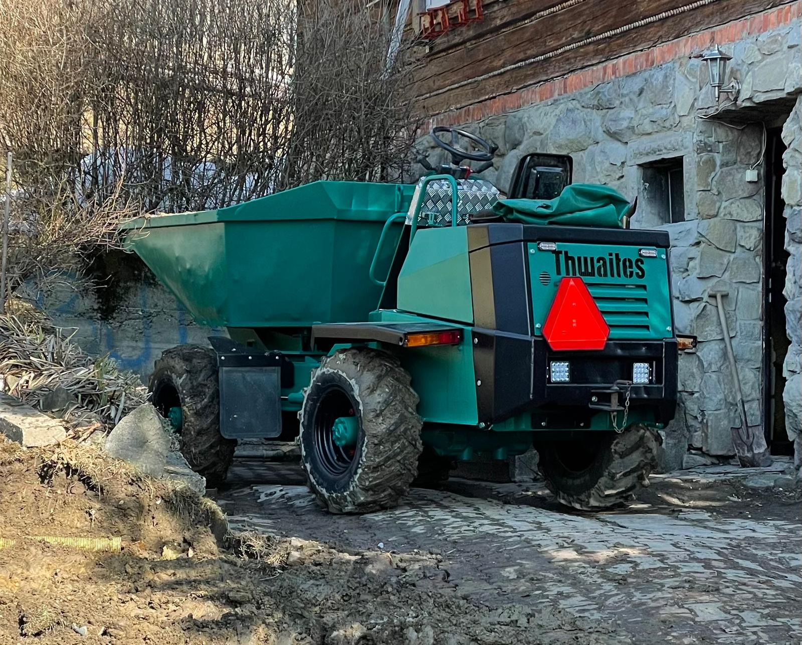 Roboty ziemne koparką DAW-BRUK